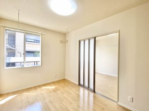 ファミール幸 D103号-8