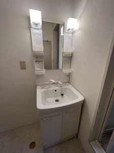 エスト山一 B101号-8