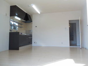 ビバーヒルド内藤 B103号-3