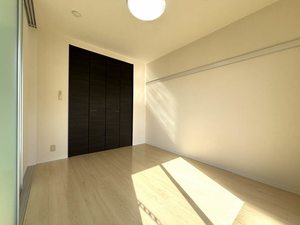 オークタウン B203号-7