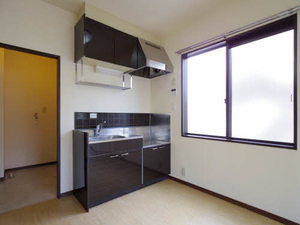 メゾンドール兼平 B101号-3