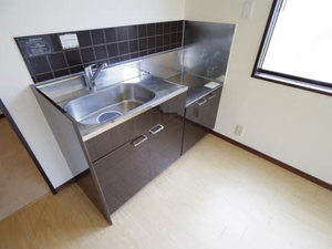 メゾンドール兼平 B101号-4