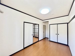 ビラ　イチカワ寿 0102号-7