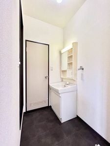 ビラ　イチカワ寿 0102号-10