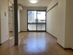 グレースマンション B101号-2