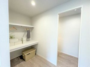 パークハイムトマリ C102号-8