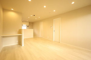 パラシオン日永 C202号-2