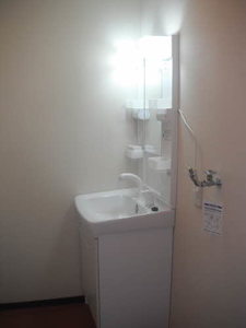 笹川ロッジ C202号-8