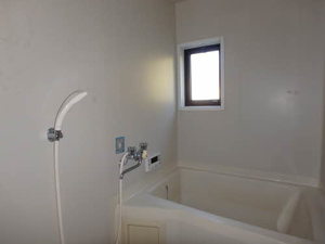 ラフィーネ稲生 B102号-2