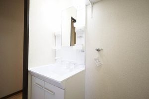 ラフィーネ稲生 B202号-5