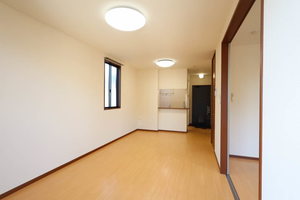 ガーデンパレス神野 A102号-2