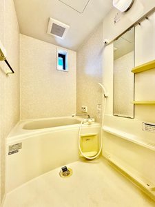 Ｃｏｎｆａｒ　Ｇｕｃｃｉ B102号-9