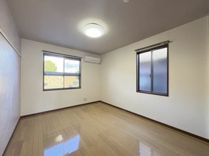 ビクトリア川合 0101号-3