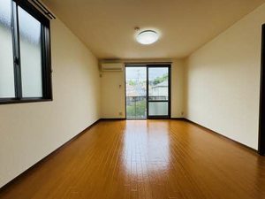 コンフォールハイツ瀬戸 C201号-12