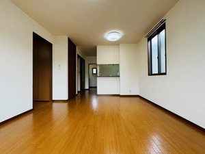 コンフォールハイツ瀬戸 C201号-13