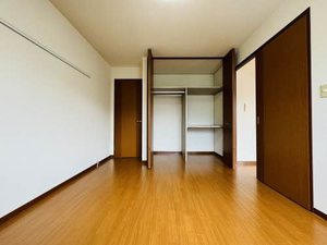 コンフォールハイツ瀬戸 C201号-14