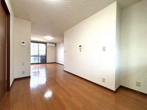 メゾン南台 A102号-4