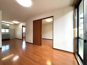 メゾン南台 A102号-5