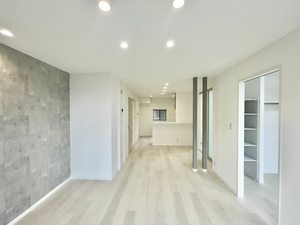 グランシード三ノ輪 B102号-2