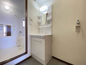 ルミエール弐番館 A201号-9