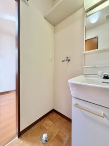 ルミエール弐番館 B202号-13