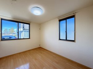 ○ バリュージュ K2 A101号-11