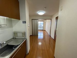 高松山レジデンス D202号-4