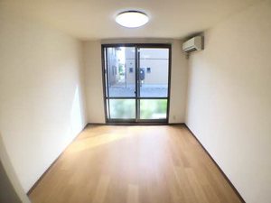 ファミーユスズキ A105号-2