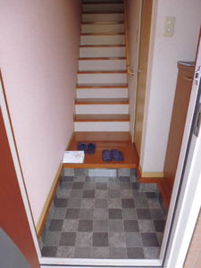パインツリー7 B202号-3