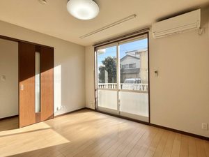 ストロベリーフィールズ A102号-2