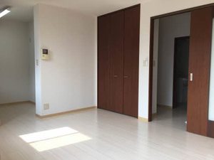 カーサ２１ A102号-3