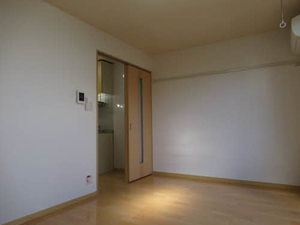 ソレーユ倉田 0101号-4