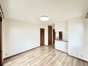 ヴィラージュ紫陽花 A202号-2