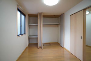 サニーホームズ A102号-7