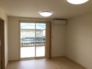 ブランシェアイリス A102号-6