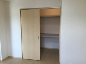 ブランシェアイリス A102号-8