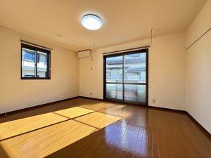 セピアコート 0101号-2