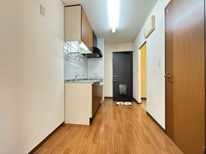 セピアコート 0101号-13