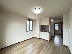 シャーメゾンＳＡＫＵＲＡＩ B202号-3