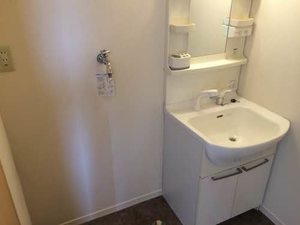 リヴュール A203号-3