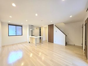 ブロードメゾン B102号-2