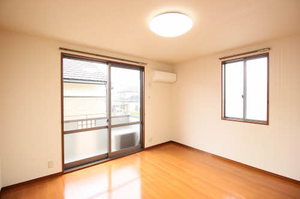 ピアチェーレ B202号-3