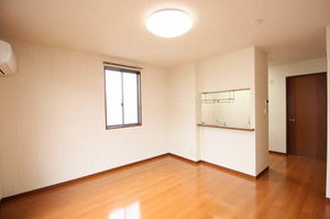 ピアチェーレ B202号-4