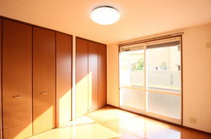 パークサイド浅井山 E102号-8