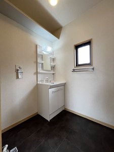 センターコート竹の山 A201号-12