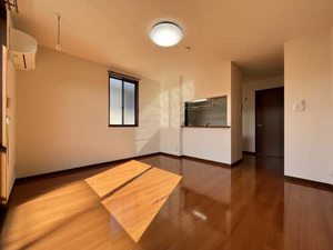 センターコート竹の山 E202号-2