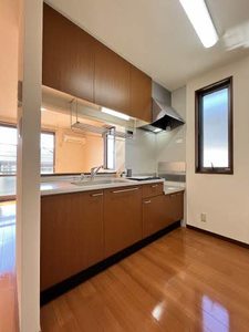 センターコート竹の山 E202号-4