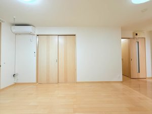 ＭａｓｔＴｏｗｎ三本柳Ⅲ B102号-8