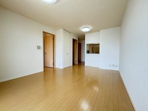 アジャート F202号-3