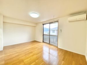 ヴィラ・アイリス A202号-5